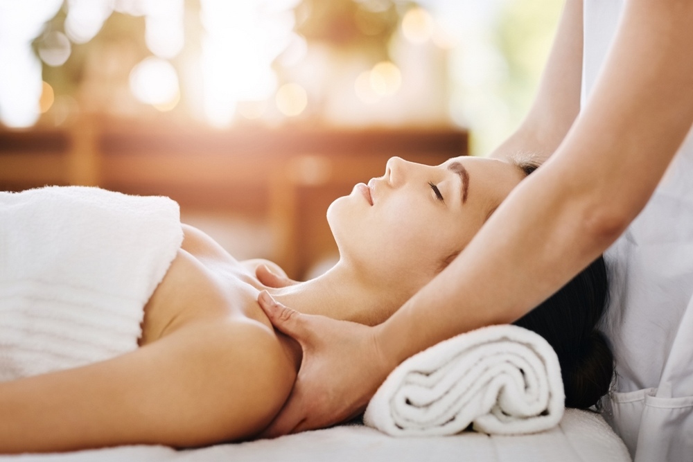 How Massage Therapy Helps Relieve Overwhelm and Stress